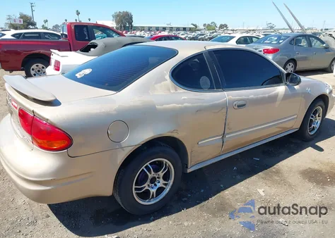 2004 Oldsmobile Alero Gl1 z USA, uszkodzony, nr VIN 1G3NL12FX4C185800